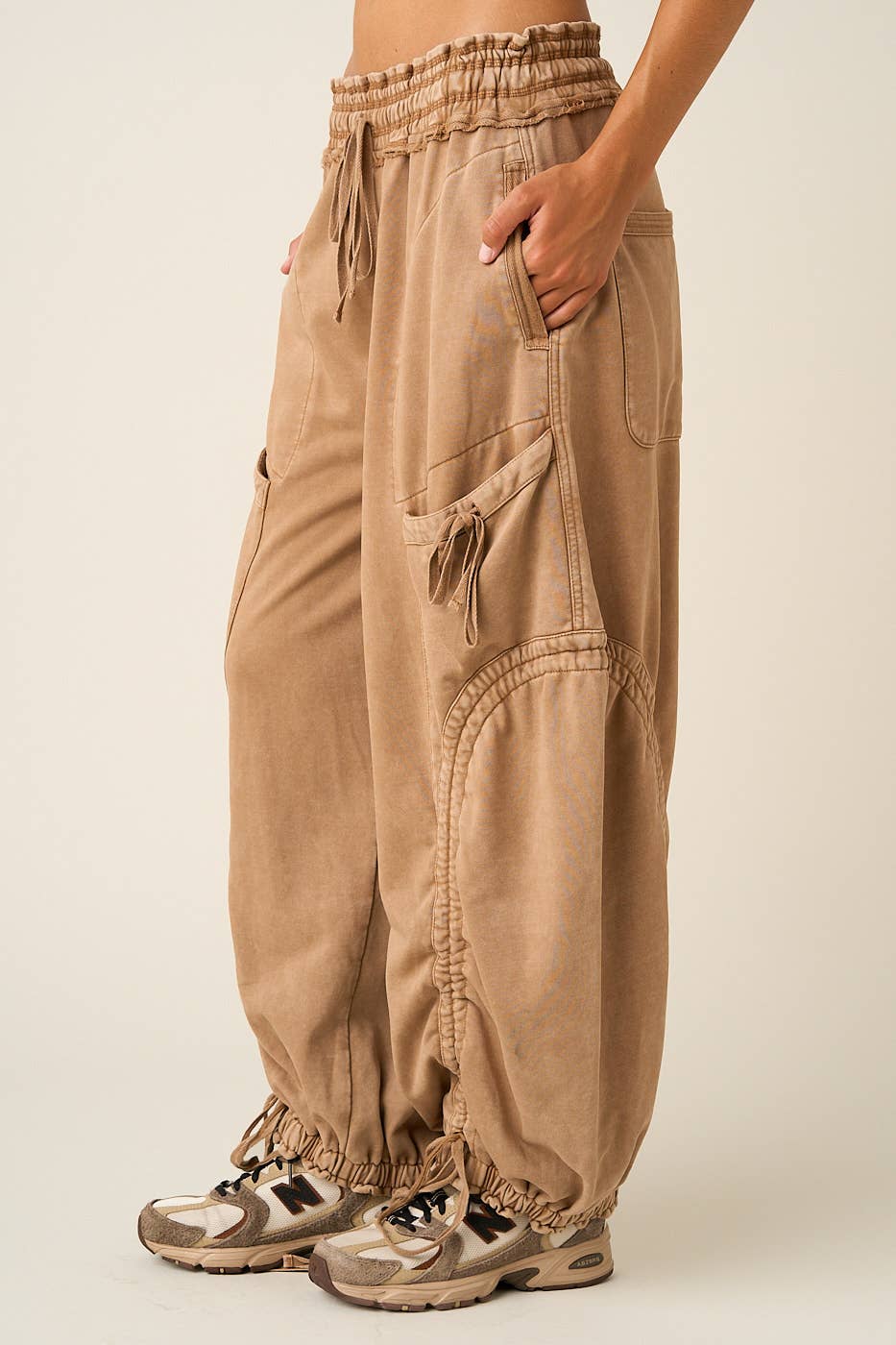 WASHED FRENCH TERRY DROP POCKET BALLOON PANTS: CAMEL / S-M-L(2-2-2)