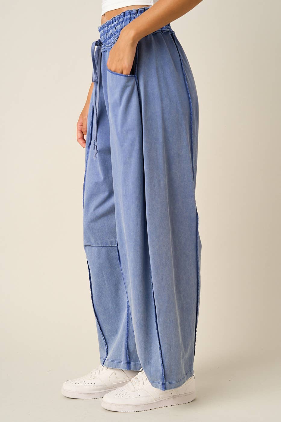 MINERAL WASH SEAM DETAIL PULL ON BARREL PANTS: HONEY GOLD / S-M-L(2-2-2)