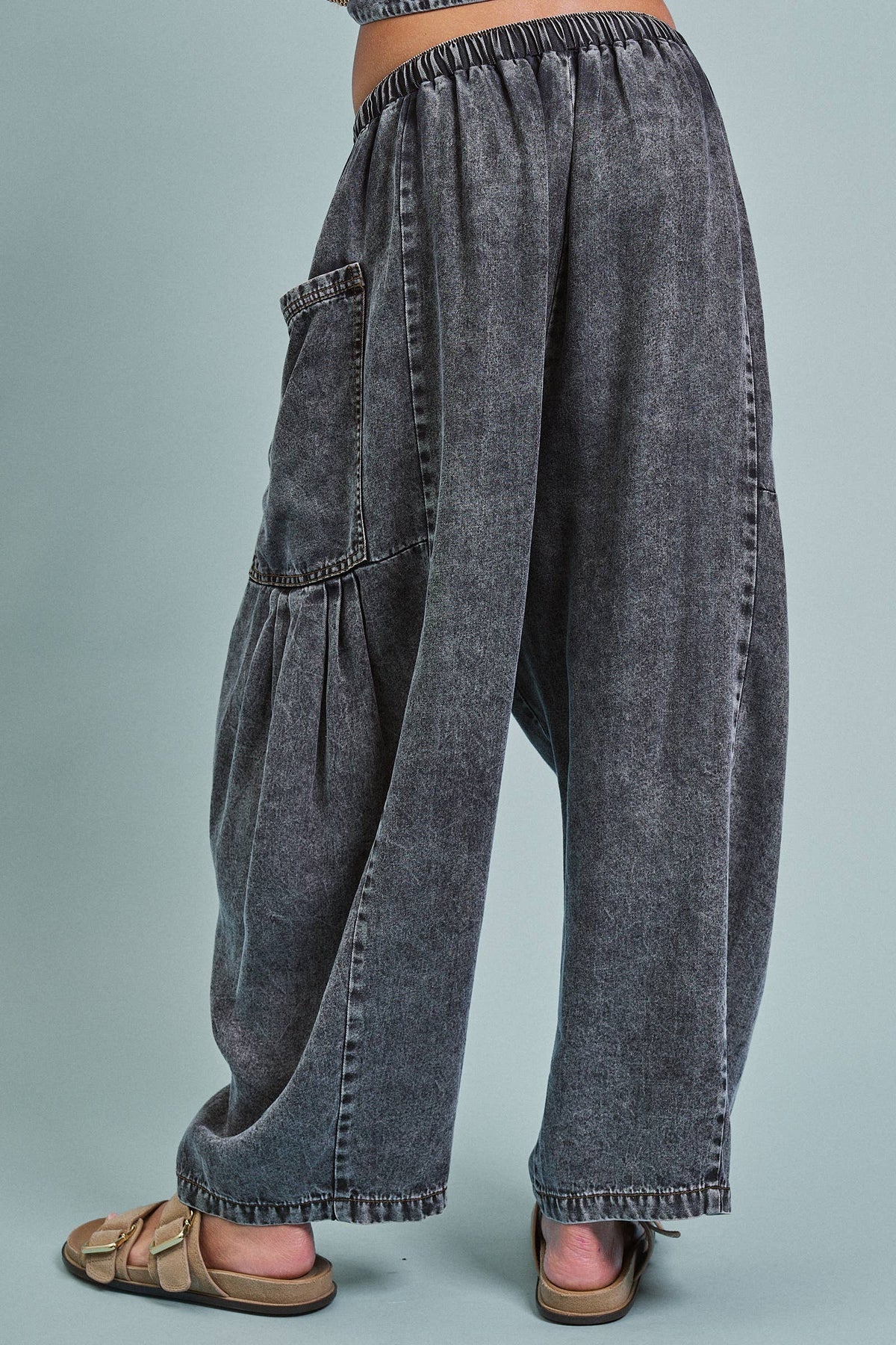 Washed Denim Utility Wide Leg Pants With Cargo Pockets: Pink / S-M-L