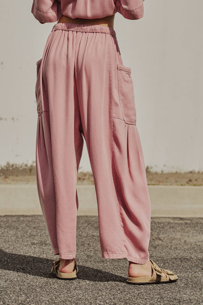 Washed Denim Utility Wide Leg Pants With Cargo Pockets: Pink / S-M-L