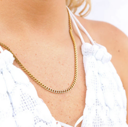 Gold Diamond Cut Curb Chain Necklace