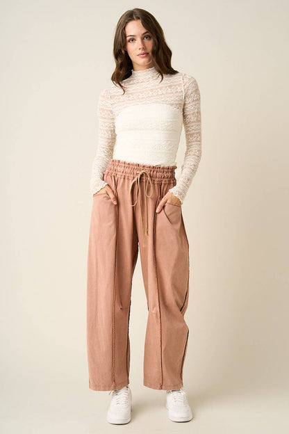 MINERAL WASH SEAM DETAIL PULL ON BARREL PANTS: HONEY GOLD / S-M-L(2-2-2)