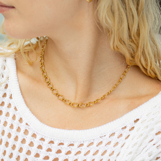 Gold Hammered Oval Chain Necklace