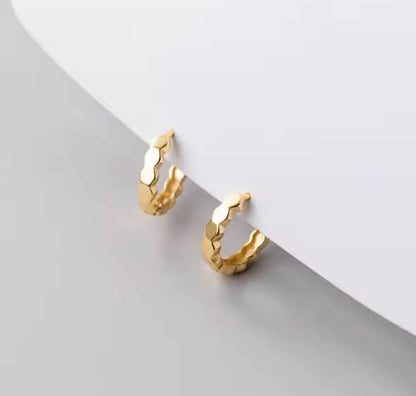 Small Gold Honeycomb Huggie Hoop Earrings