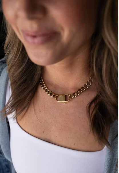 Gold Diamond Cut Curb with Clasp Necklace